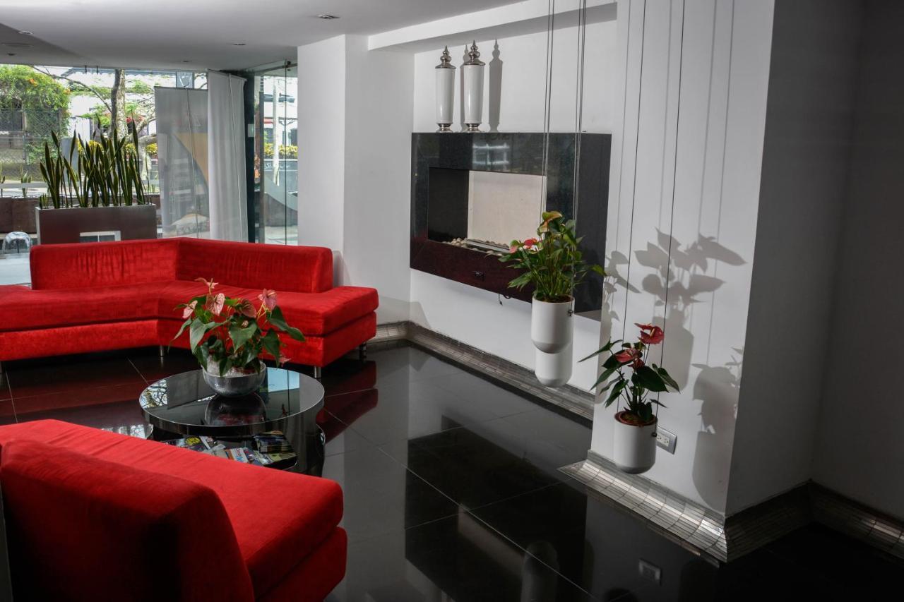 פריירה Zi One Luxury Hotel מראה חיצוני תמונה