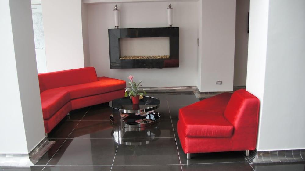 פריירה Zi One Luxury Hotel מראה חיצוני תמונה