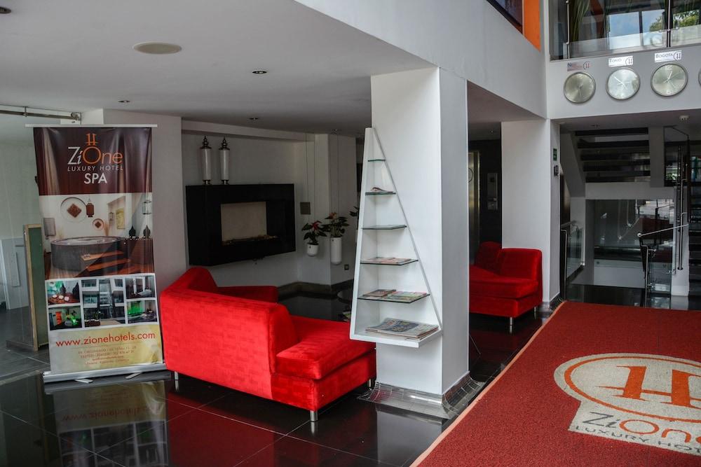 פריירה Zi One Luxury Hotel מראה חיצוני תמונה