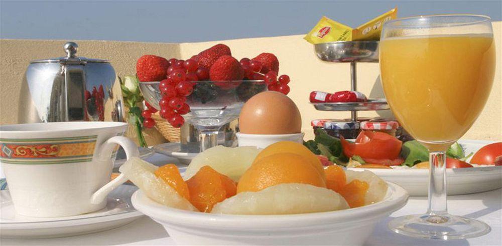 פריירה Zi One Luxury Hotel מראה חיצוני תמונה