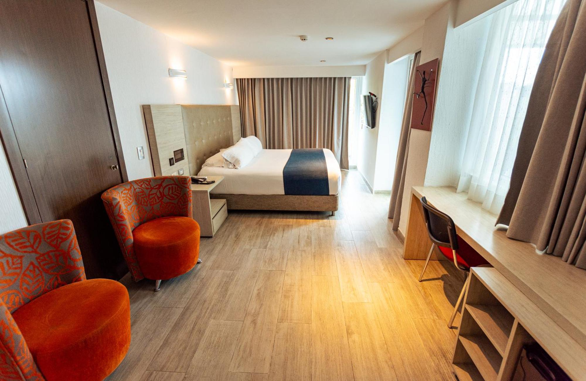 פריירה Zi One Luxury Hotel מראה חיצוני תמונה