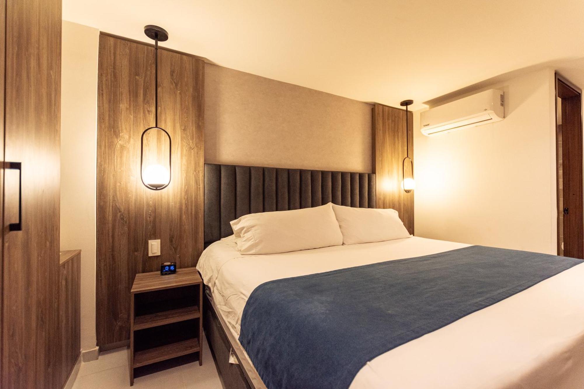 פריירה Zi One Luxury Hotel מראה חיצוני תמונה