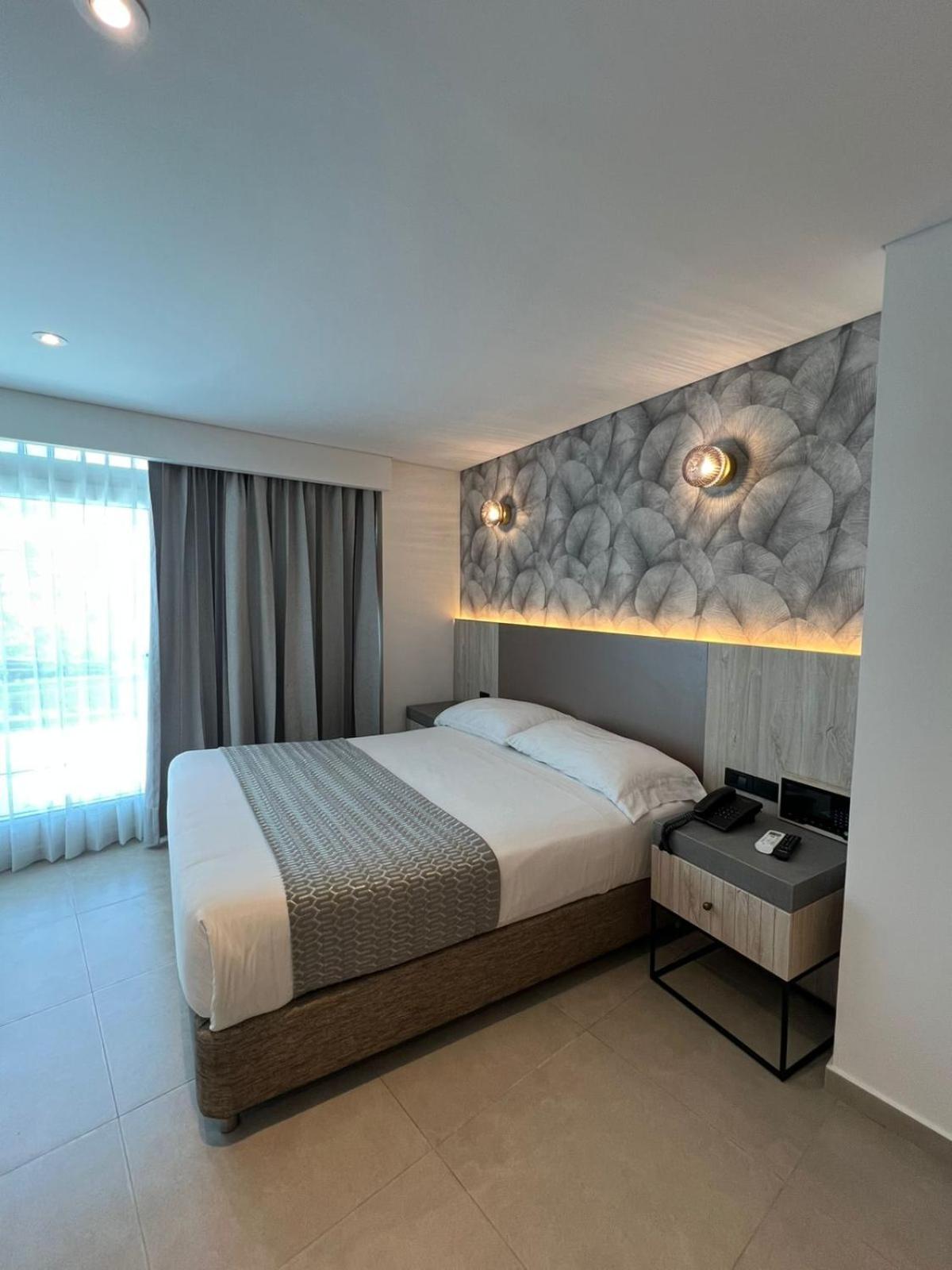 פריירה Zi One Luxury Hotel מראה חיצוני תמונה