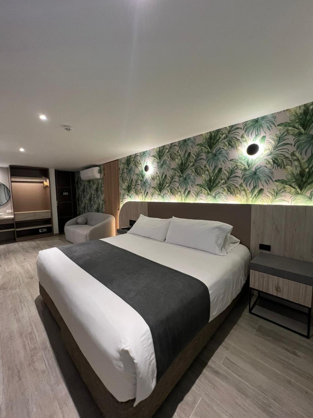 פריירה Zi One Luxury Hotel מראה חיצוני תמונה