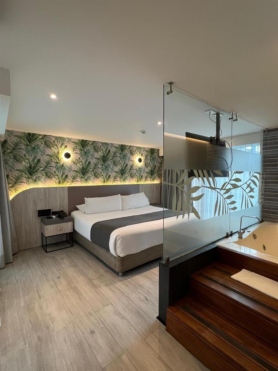 פריירה Zi One Luxury Hotel מראה חיצוני תמונה