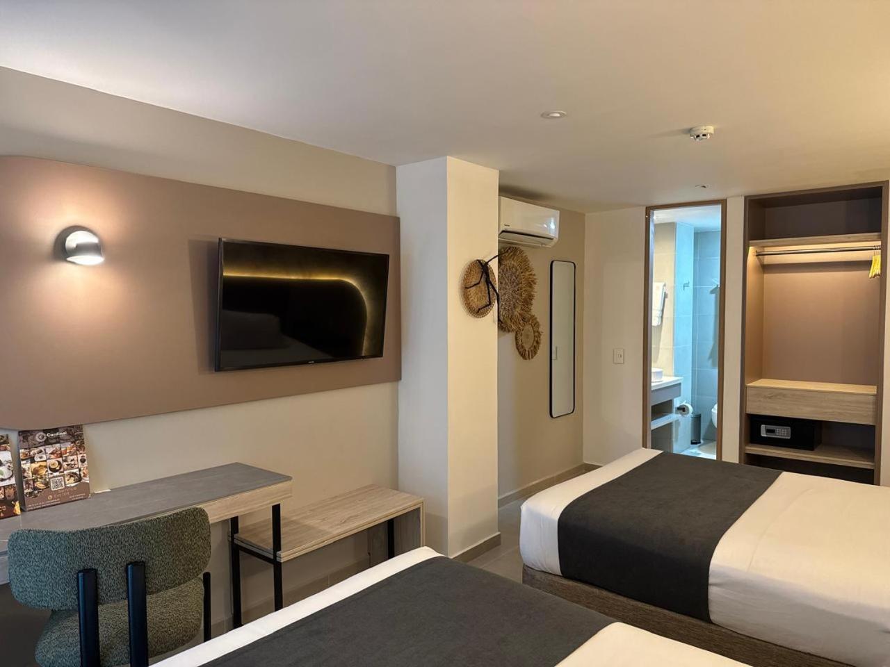 פריירה Zi One Luxury Hotel מראה חיצוני תמונה