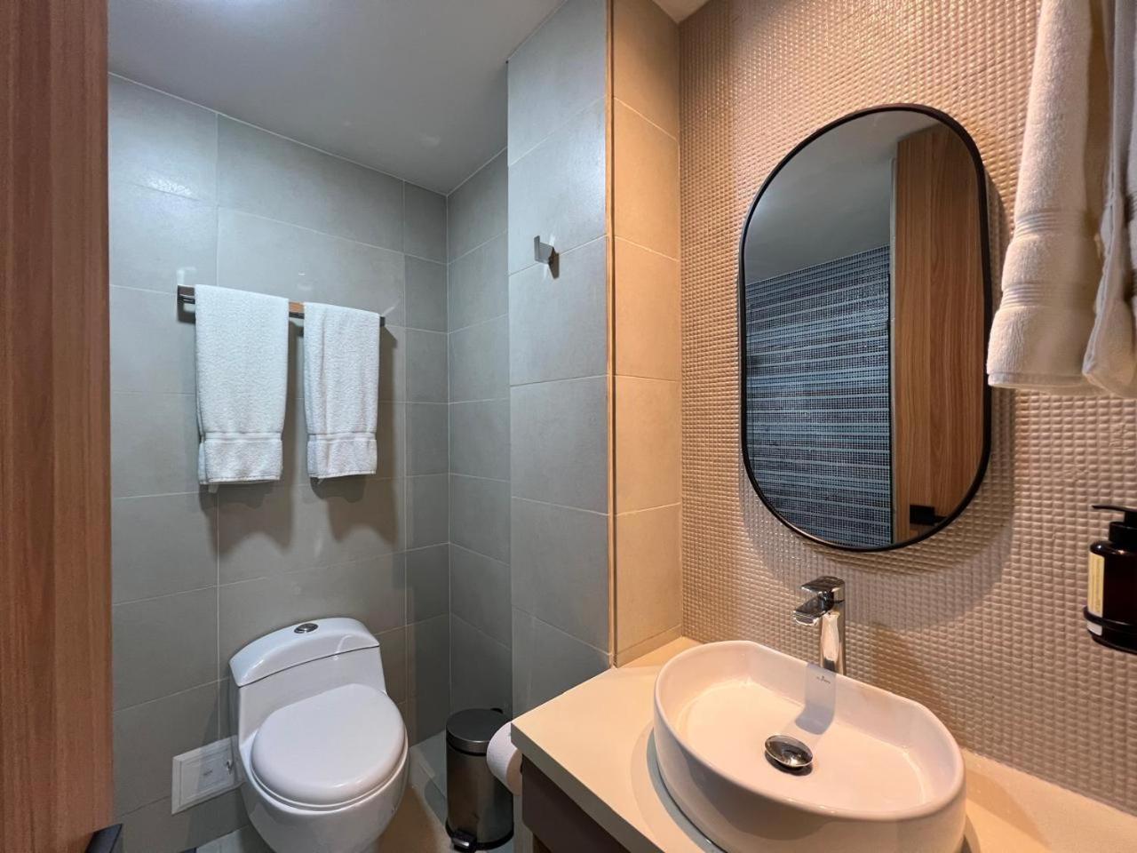 פריירה Zi One Luxury Hotel מראה חיצוני תמונה