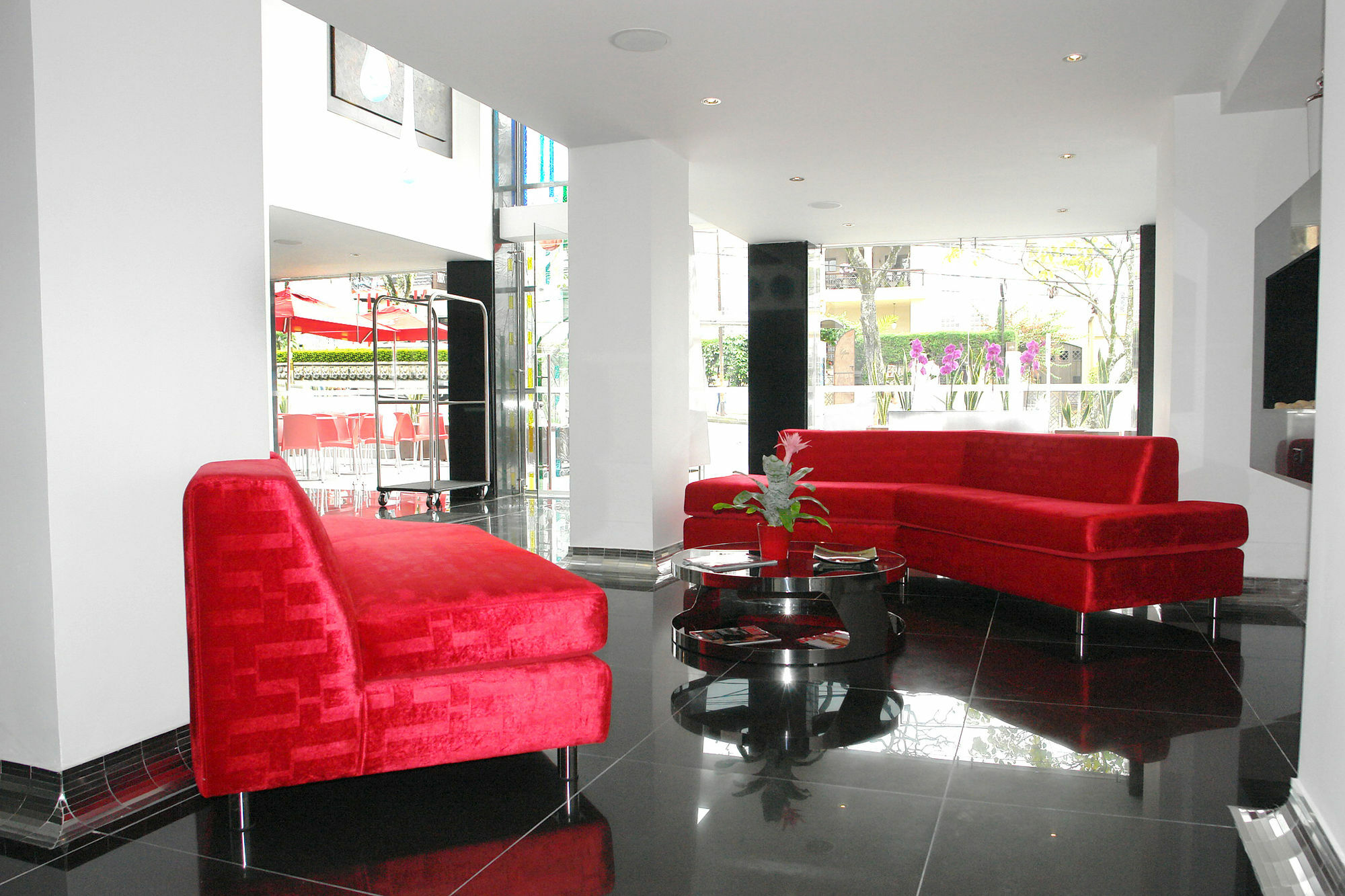 פריירה Zi One Luxury Hotel מראה חיצוני תמונה